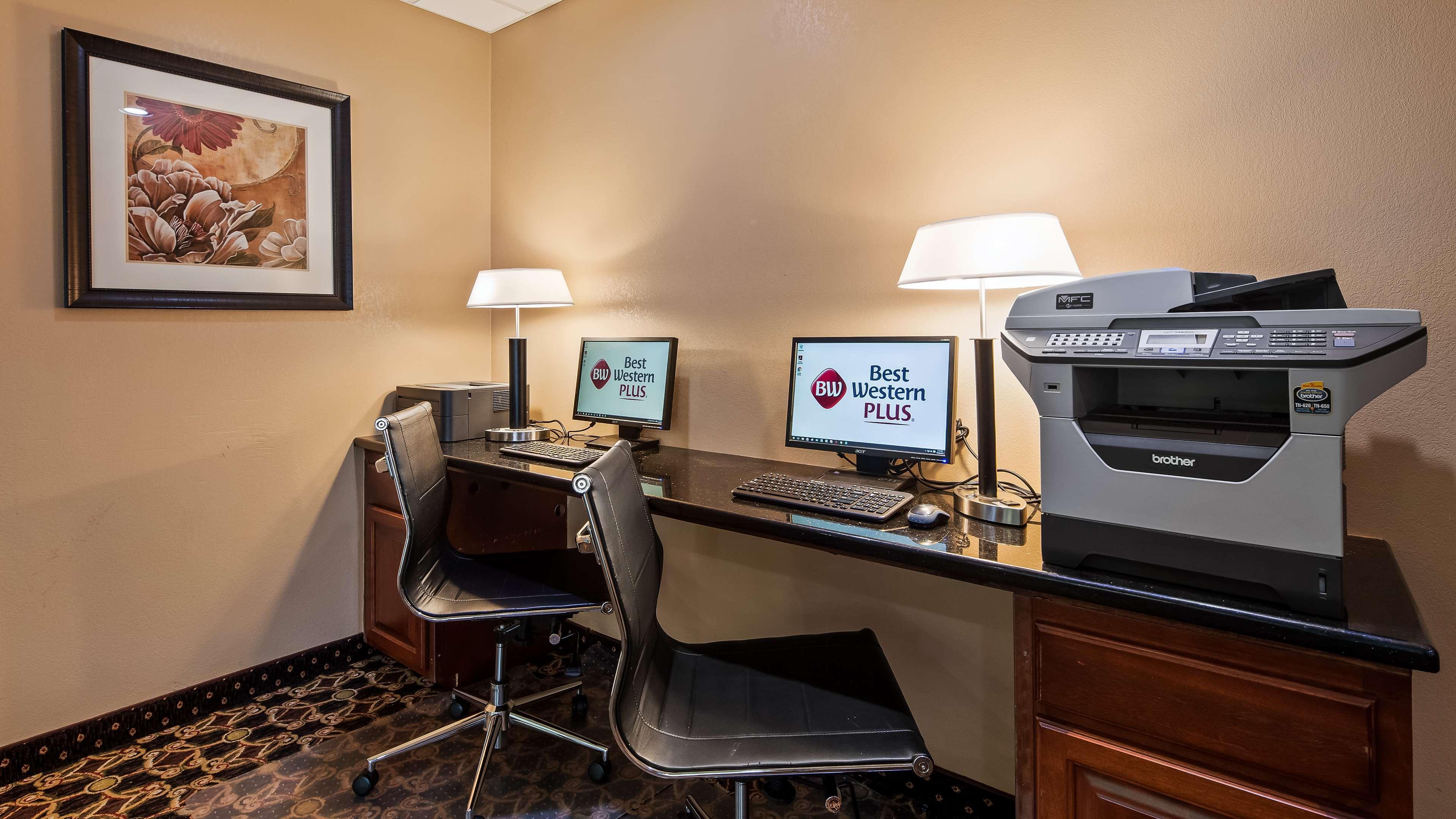 Best Western Plus Kansas City Airport - Kci East מראה חיצוני תמונה
