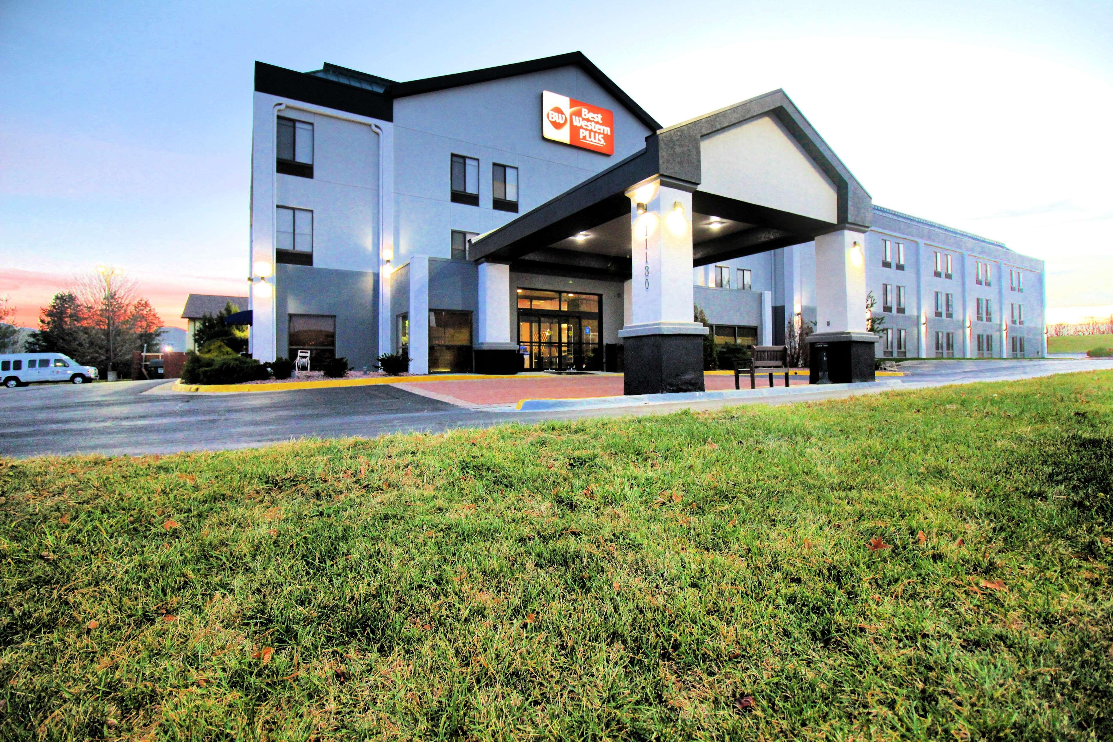 Best Western Plus Kansas City Airport - Kci East מראה חיצוני תמונה