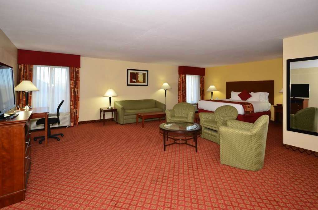 Best Western Plus Kansas City Airport - Kci East מראה חיצוני תמונה