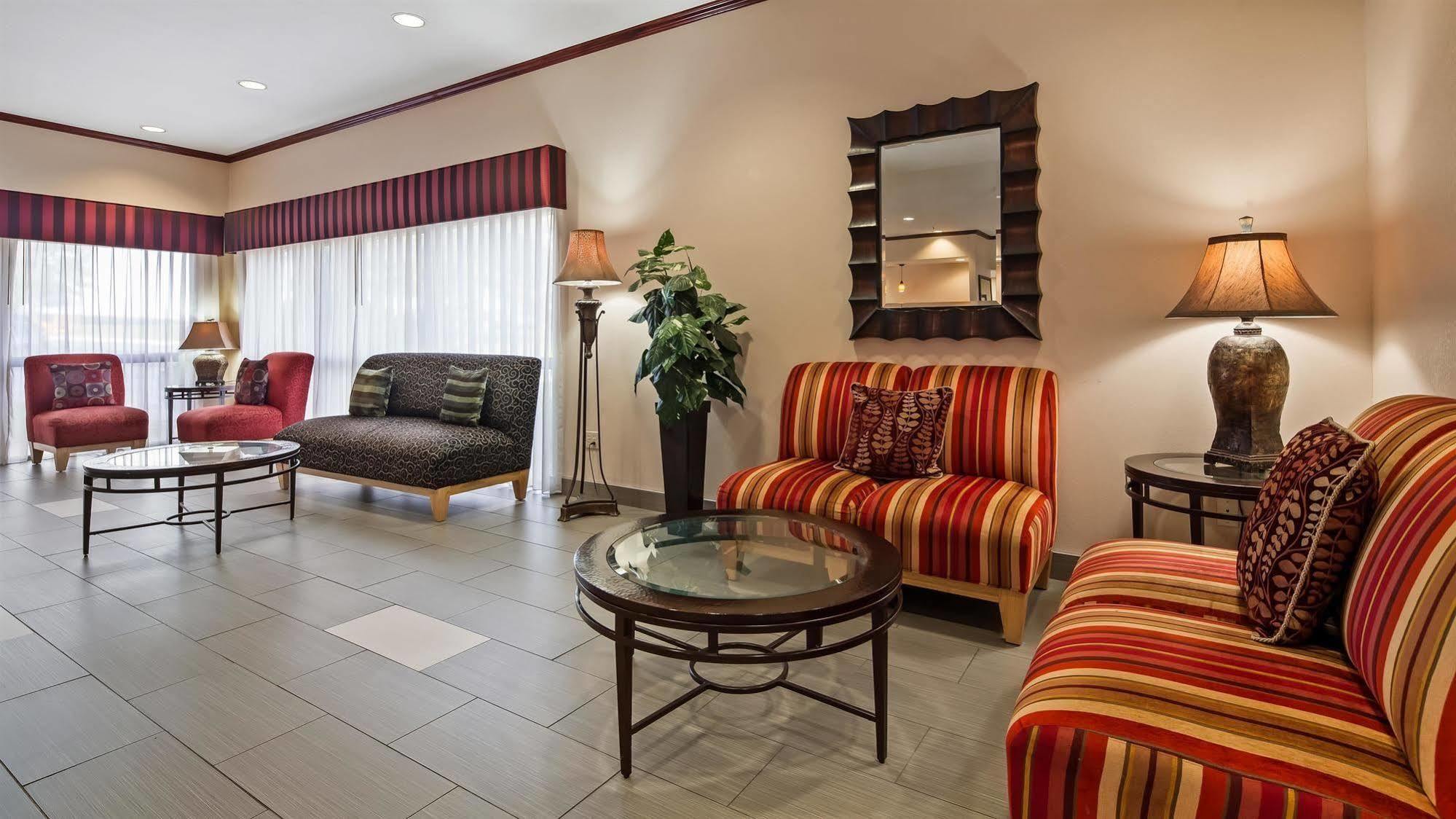 Best Western Plus Kansas City Airport - Kci East מראה חיצוני תמונה
